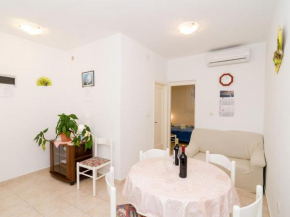Apartments Villa Dinga - Borak - Standard One Bedroom Apartment with Balcony and Sea View No 3